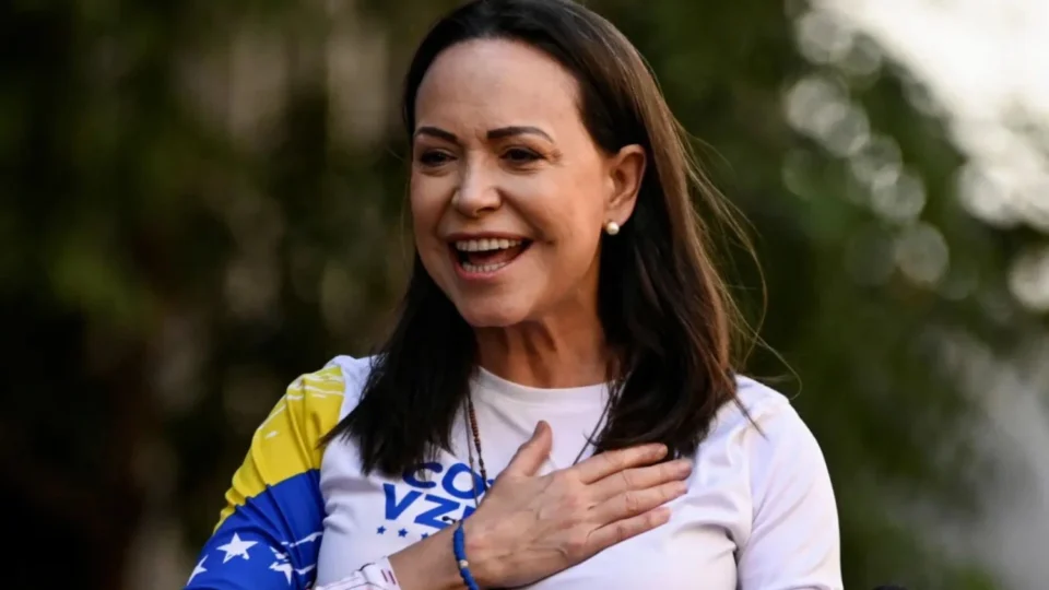 Oposicionista venezuelana María Corina Machado ganha Prêmio Nobel da Paz 2025