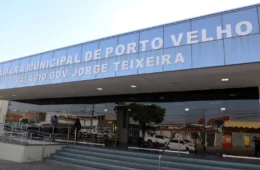Assessor parlamentar é preso por porte ilegal de arma em condomínio da zona sul de Porto Velho (RO)