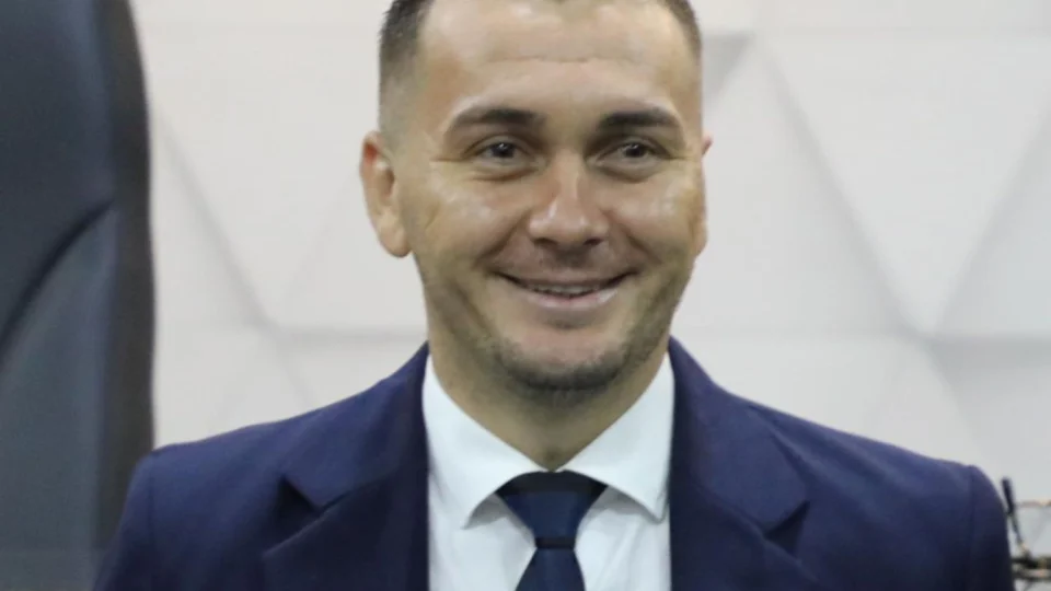 Câmara de Ji-Paraná (RO) repudia prisão de vereador flagrado em ato obsceno e importunação sexual