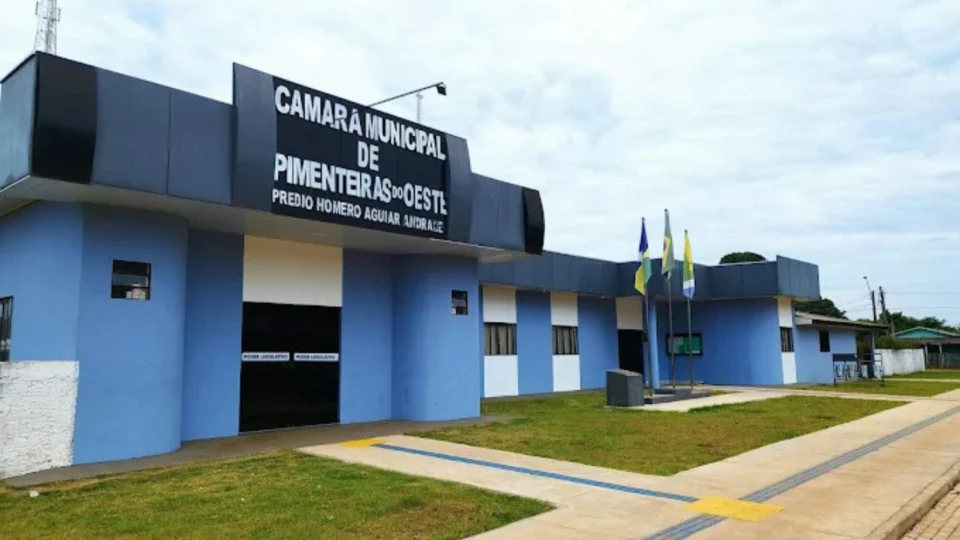 Vereadores de Pimenteiras do Oeste (RO) gastam quase R$ 300 mil em diárias e viagens