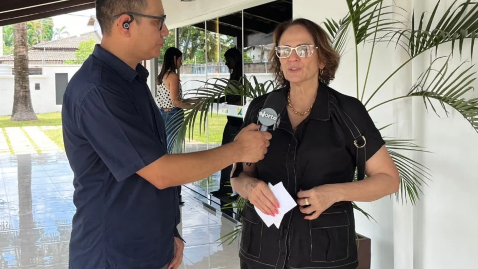 Em agenda no Acre, senadora Damares defende Eduardo Bolsonaro e culpa Lula por tarifas dos EUA