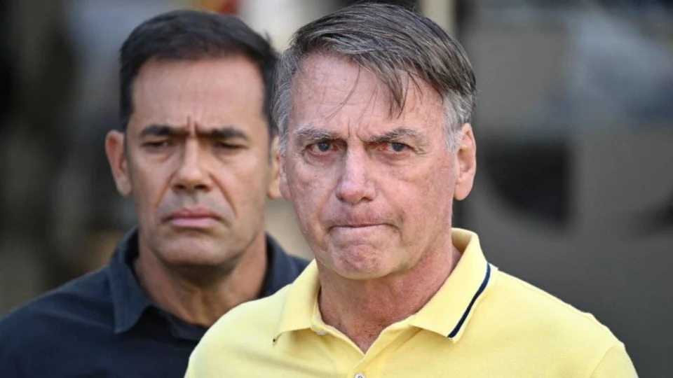 STF publica decisão que condena Bolsonaro por tentativa de golpe e abre prazo para recursos