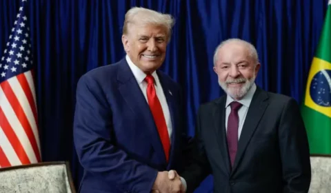 Trump diz que negociações com Lula sobre tarifas “podem avançar rapidamente” durante encontro