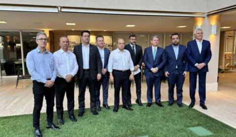 Governadores se reúnem no Rio para discutir ações contra o crime organizado após crise de segurança