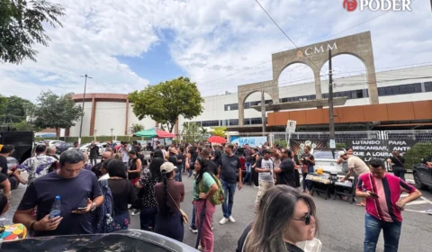 Professores voltam à CMM para acompanhar votação da Reforma Previdenciária
