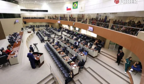 CMM aprova em 1ª votação proposta que autoriza sessões híbridas e virtuais
