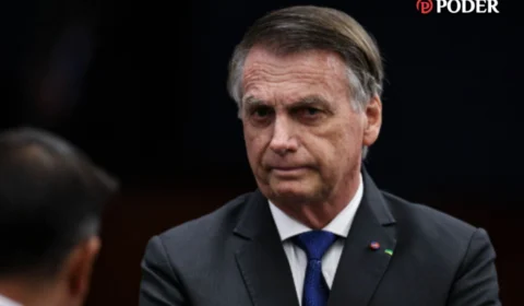 Bolsonaro é detido preventivamente e levado para a sede da Polícia Federal em Brasília