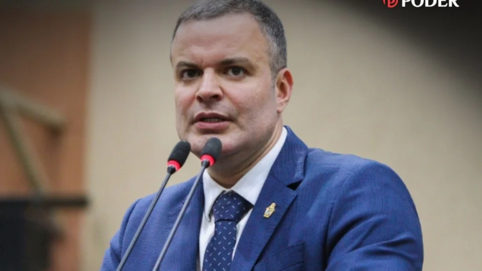 Rodrigo Sá defende voto técnico e rebate críticas sobre aprovação da reforma previdenciária