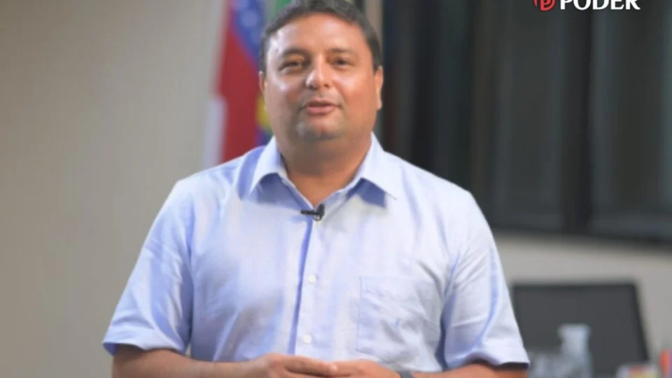 Caio André diz que pretende continuar na SEC, mas ainda discutirá decisão com o governador