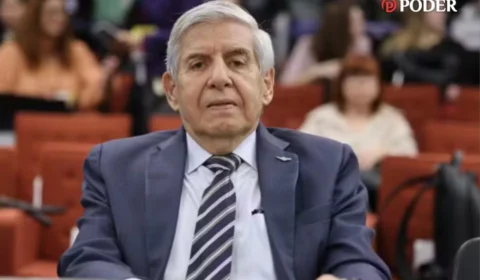 PGR se manifesta a favor de prisão domiciliar para Augusto Heleno