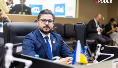 CMM atrasa suplência e segue segurando vaga aberta com saída da Professora Jacqueline