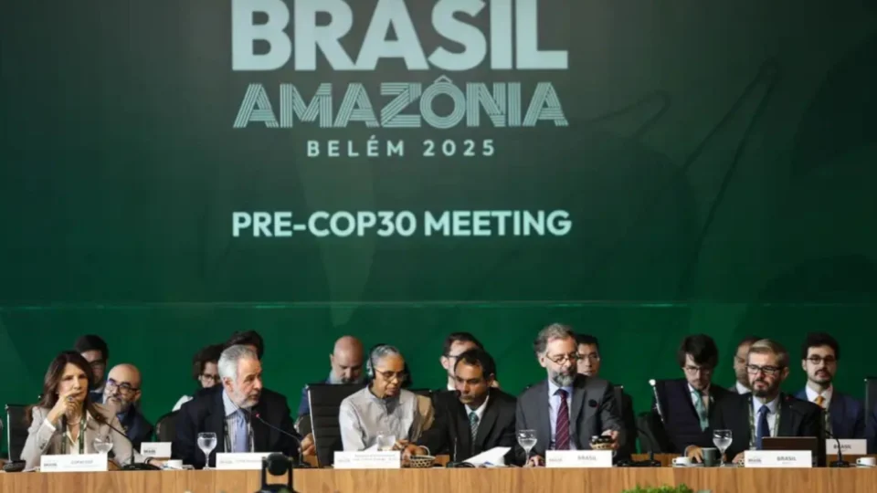 Brasil busca protagonismo na adaptação climática enquanto União Europeia corre por nova meta