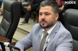 “Agora todo mundo é macho”: Amauri Gomes sai em defesa de Rodrigo Guedes durante debate na CMM