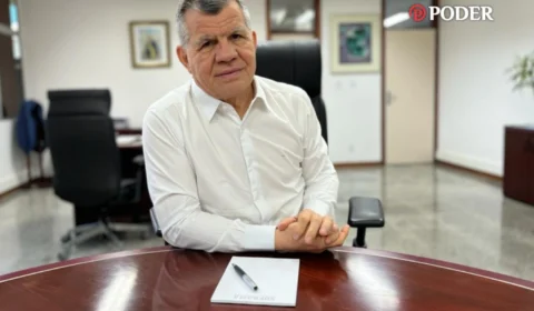 Bosco Saraiva anuncia saída da Suframa em 2026 para disputar eleições e apoiar Omar Aziz