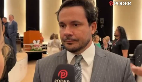 A pedido de Bolsonaro, Capitão Alberto Neto confirma pré-candidatura ao Senado