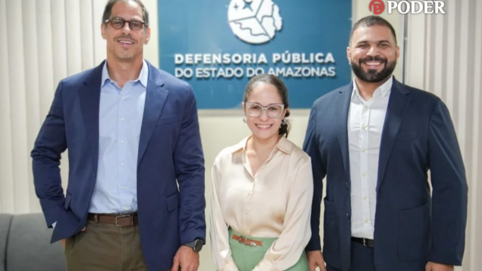 Defensoria do AM entrega lista tríplice ao governador e renova Conselho Superior do próximo biênio