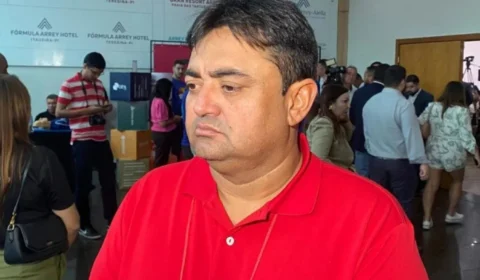 Prefeito de Alegrete do Piauí é acusado de invadir casa e agredir família após suposta ameaça