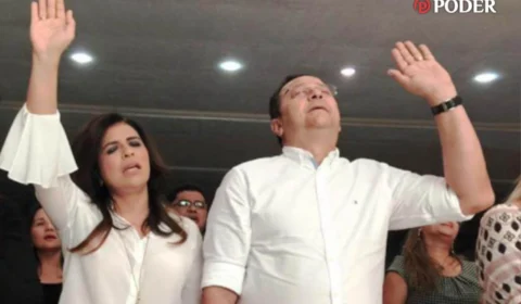 ‘Prostituição, cachaça e cigarro’: Antônia Lúcia expõe separação e acusa deputado Silas Câmara de abandono familiar