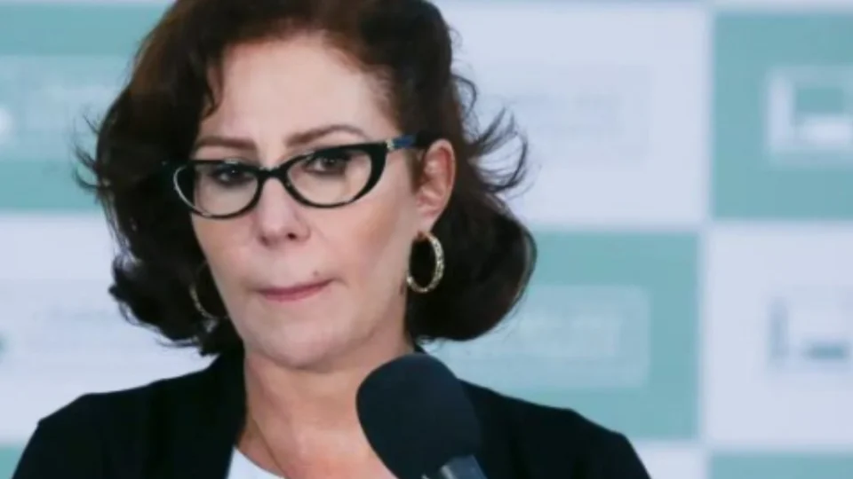 Carla Zambelli é transferida de cela após relatar agressões em prisão na Itália