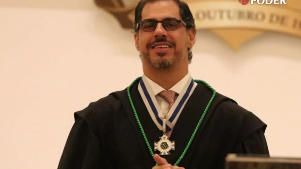 Rafael Barbosa é nomeado para mais dois anos à frente da Defensoria Pública do Amazonas