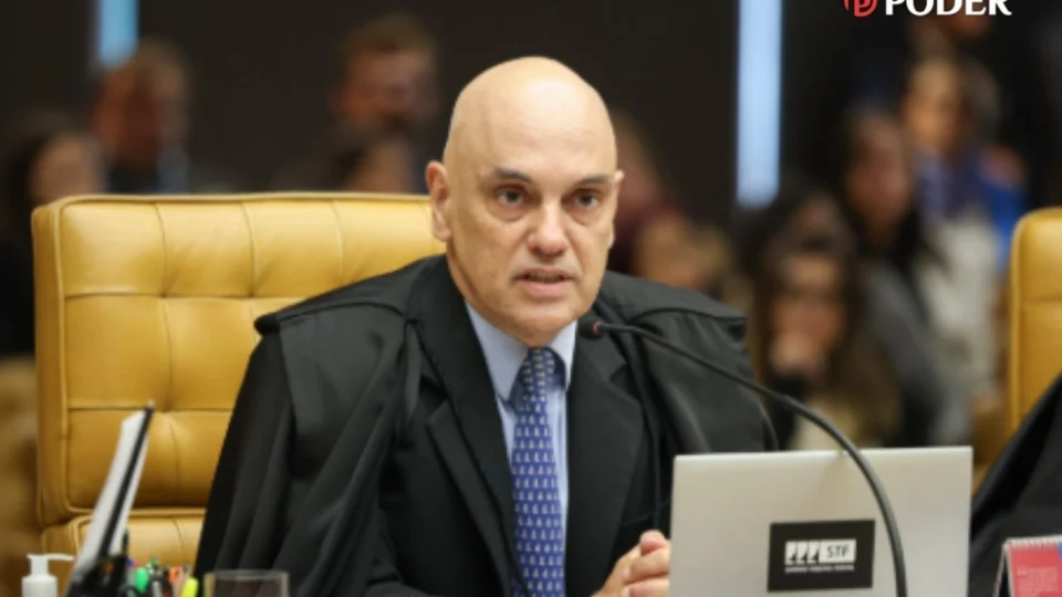 Wall Street Journal acusa Moraes de autoritarismo e reacende debate sobre limites do STF no Brasil