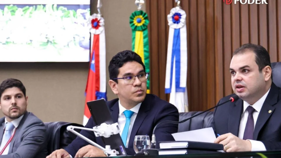Com 646 emendas, Aleam aprova orçamento de R$ 38 bi para 2026
