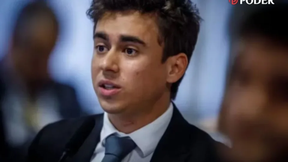 ‘A Constituição não passa de um papel higiênico pro Moraes’, diz Nikolas Ferreira