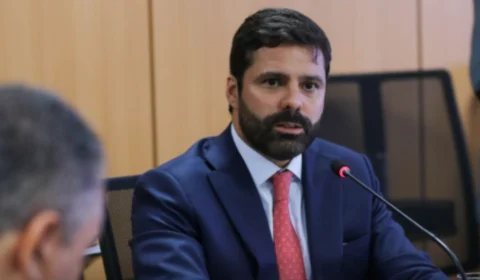 Lula escolhe Manoel Carlos de Almeida Neto para comandar interinamente o Ministério da Justiça