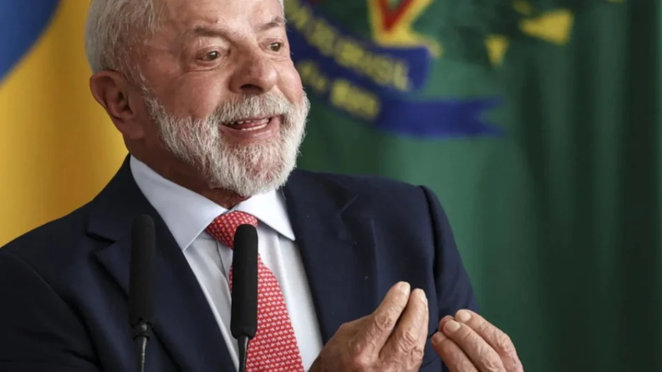 Desaprovação ao governo Lula chega a 50%, diz pesquisa