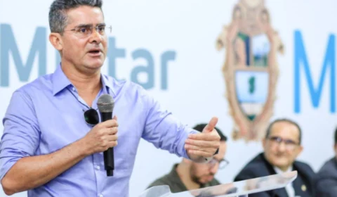 Sob críticas, David Almeida diz que não governa por likes e minimiza ataques à gestão