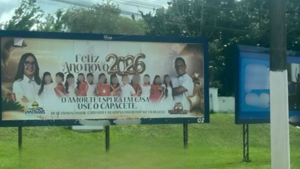 MP recomenda retirada de outdoors com imagem da prefeita de Manacapuru por promoção pessoal