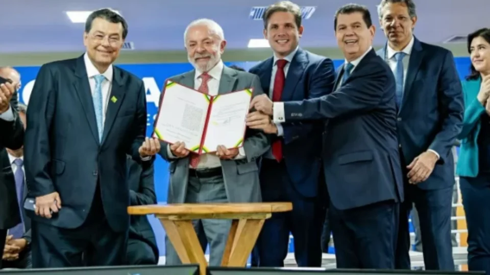 Lula sanciona última etapa da regulamentação da Reforma Tributária