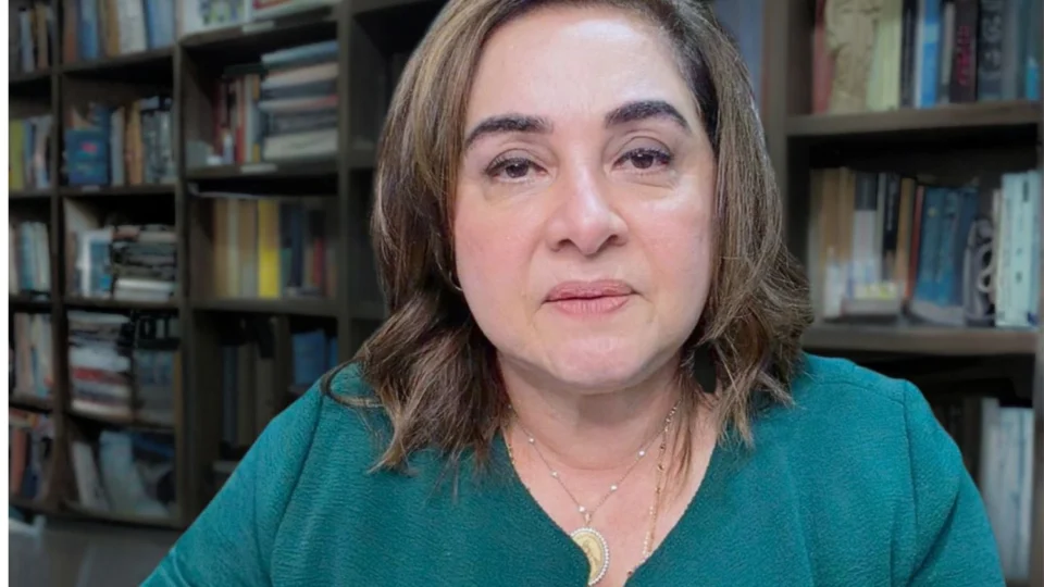 Professora Maria do Carmo rebate ataques e explica nota do Enamed: ‘Não aceito oportunismo travestido de preocupação’