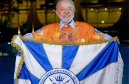 Novo anuncia ação no TSE contra Lula após desfile na Sapucaí