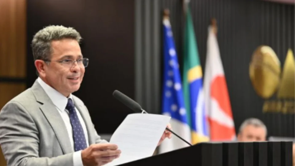 Na OAB-AM, Tadeu de Souza defende missão social da advocacia e fortalecimento do serviço público