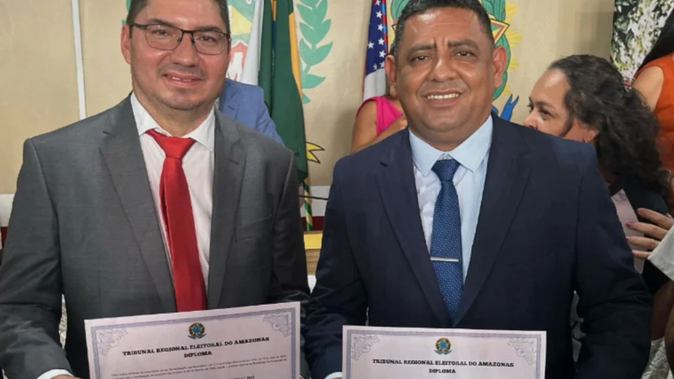 Prefeito e vice de Urucurituba podem ter mandatos cassados por suspeita de compra de votos