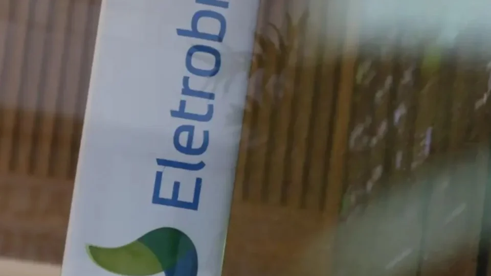 Pleno do TJAM manda retomar apuração contra juiz em caso que envolve quase R$ 100 milhões da Eletrobras