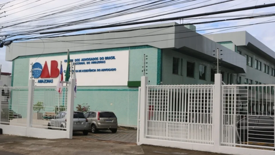 Quinto Constitucional no AM: Nova suspensão levanta dúvida sobre a quem interessa o atraso