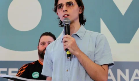 Amom Mandel rebate críticas e nega aliança de submissão a Silas Câmara: ‘Somos concorrentes’