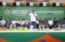Em Rio Preto da Eva, Wilson Lima entrega títulos definitivos e pacotes de investimentos no social e setor primário