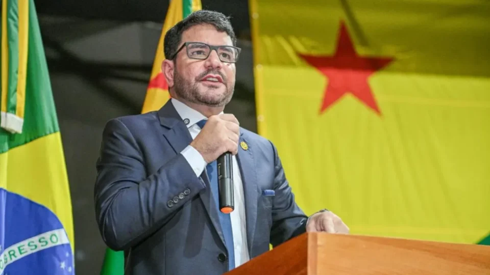 Gladson Cameli antecipa renúncia ao governo do Acre para disputar o Senado