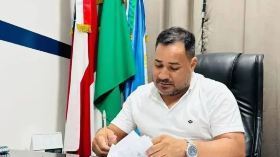 Presidente da Câmara de Manacapuru é multado em R$ 22,7 mil por falhas no Portal da Transparência