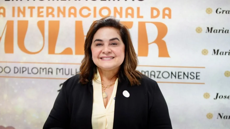 Maria do Carmo defende maior representatividade feminina, comenta cenário político e critica “velha política” no Amazonas