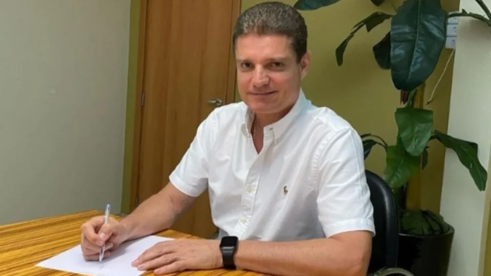 Eleições 2026: Marcos Rotta anuncia pré-candidatura ao Senado no dia do próprio aniversário