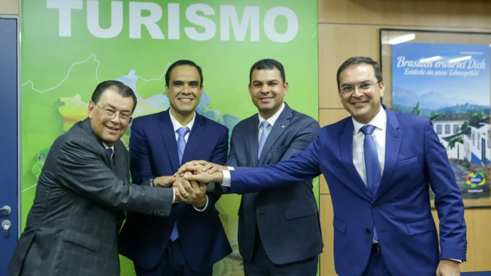 Saullo Vianna garante mais um patrocínio recorde – de R$ 15 milhões – para o 59º Festival de Parintins