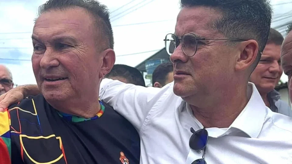 ‘Me desculpa’: David Almeida admite erro e expõe bastidor de ‘traição’ na eleição de 2022