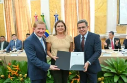 Regularização fundiária em Lábrea encerra espera de 140 anos, destaca vice-governador