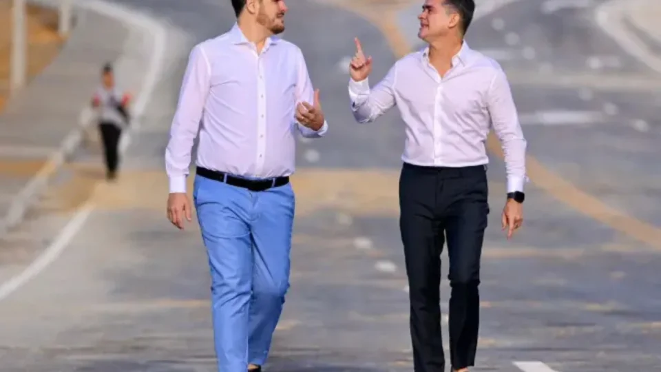 David Almeida entrega interligação na Zona Norte e blinda sucessão: ‘Não é dia de despedida’