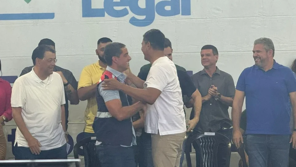 Saída de Jesus Alves da gestão David Almeida redesenha alianças para 2026