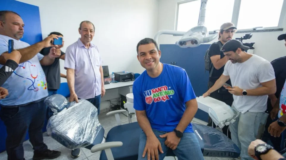 Saullo Vianna percorre Alto Solimões com Omar e Braga para entregar obras e consolidar base política